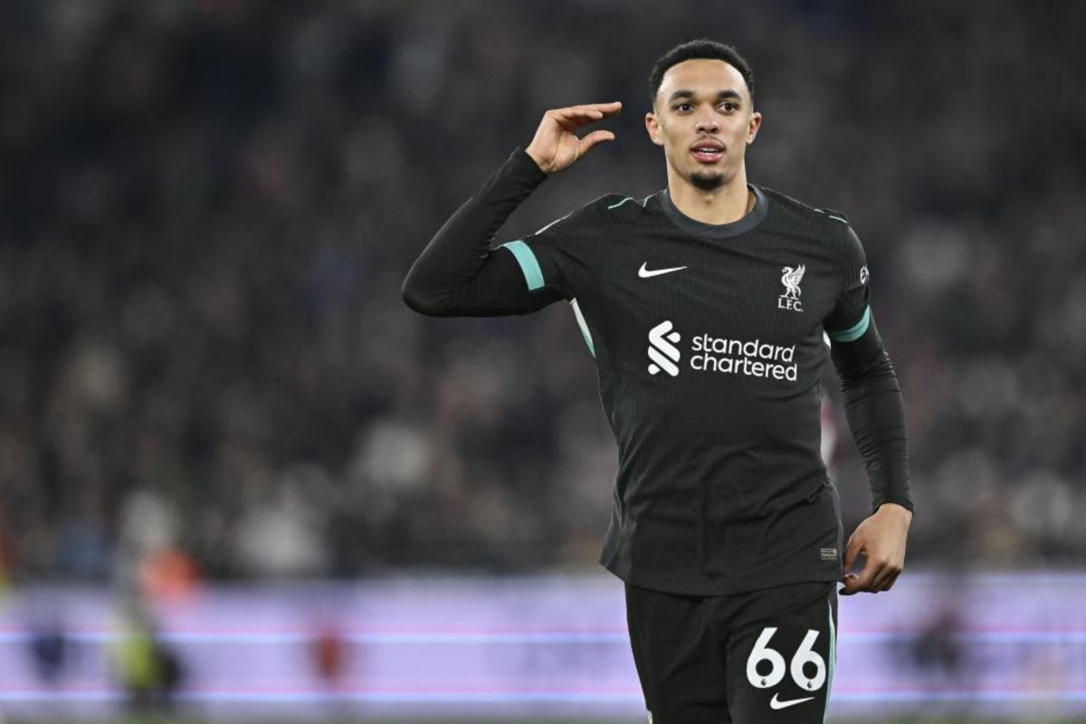 Slot se resiste a perder a Alexander-Arnold: “Su celebración debería ser suficiente” Slot se resiste a perder a Alexander-Arnold: “Su celebración debería ser suficiente”
