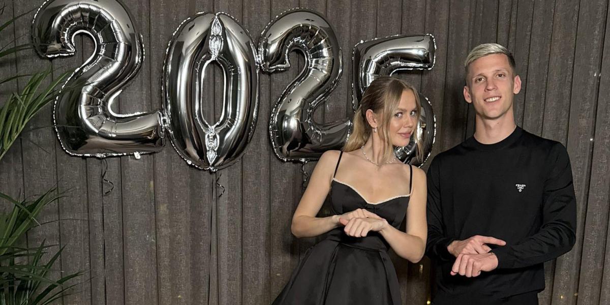 Primer mensaje de Olmo en 2025 con corazones del Barça Primer mensaje de Olmo en 2025 con corazones del Barça