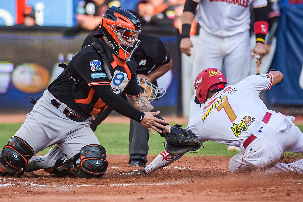 ASÍ VA LA LVBP. Resultados del jueves, posiciones, pitchers y TV del viernes ASÍ VA LA LVBP. Resultados del jueves, posiciones, pitchers y TV del viernes