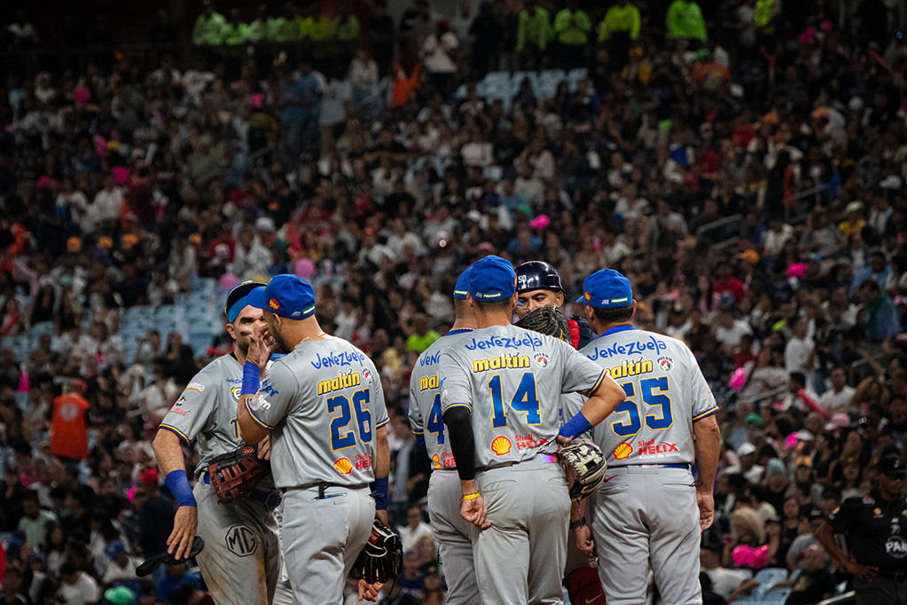 Magallanes en caída libre durante el Round Robin, tras nula ofensiva y pésimo relevo, ¿logrará recuperarse? Magallanes en caída libre durante el Round Robin, tras nula ofensiva y pésimo relevo, ¿logrará recuperarse?