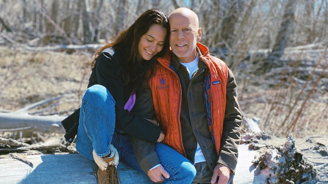 Esposa de Bruce Willis comparte momentos íntimos del actor (+video) Esposa de Bruce Willis comparte momentos íntimos del actor (+video)