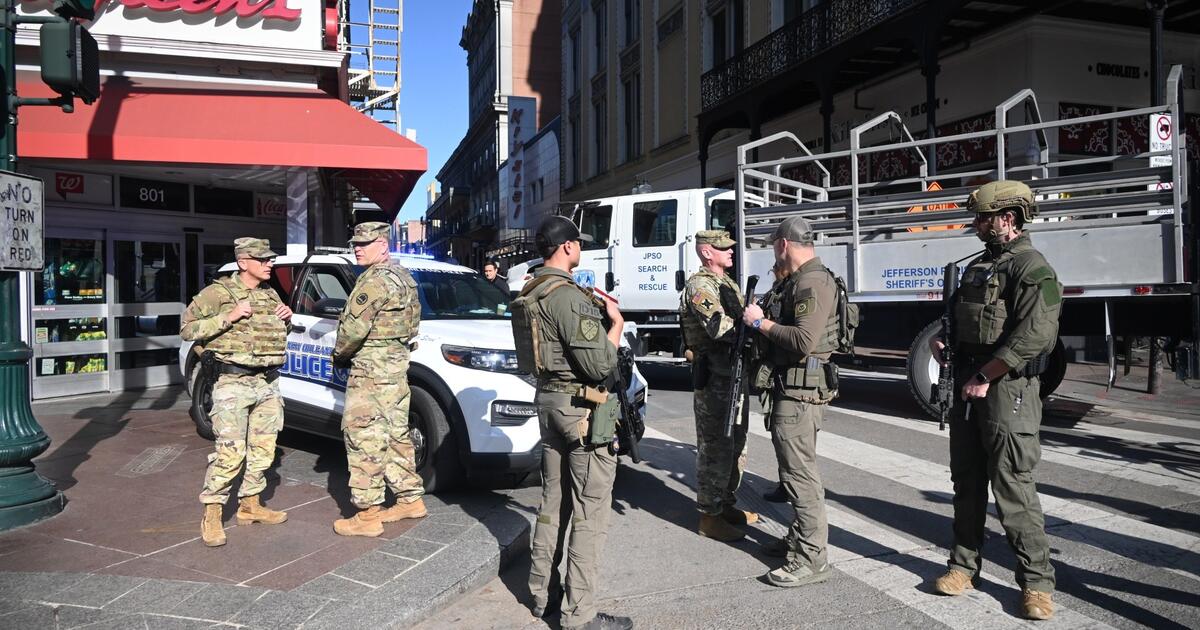 El FBI investiga la masacre en Nueva Orleans mientras la ciudad intenta recuperar la calma El FBI investiga la masacre en Nueva Orleans mientras la ciudad intenta recuperar la calma