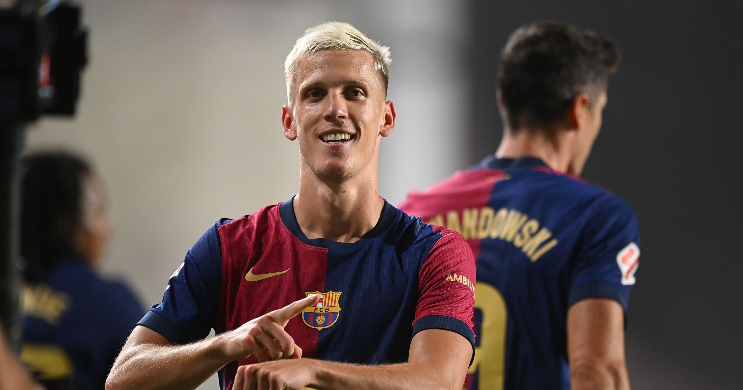Lo que dice el reglamento sobre la situación de Dani Olmo y por qué, a priori, no podrá ser inscrito de nuevo Lo que dice el reglamento sobre la situación de Dani Olmo y por qué, a priori, no podrá ser inscrito de nuevo