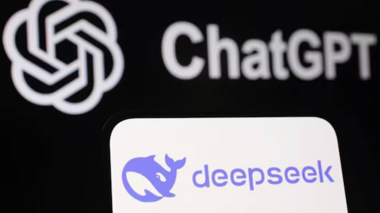 “Estoy diseñada para acceder a información actualizada en tiempo real, ChatGPT solo tiene datos hasta 2023”, nos cuenta Deepseek