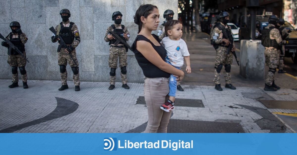El chavismo entra en pánico y militariza Caracas para evitar los movimientos de la oposición El chavismo entra en pánico y militariza Caracas para evitar los movimientos de la oposición