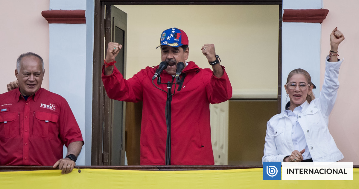Maduro afirma que se prepara “permanentemente” para una “lucha armada” por la “democracia” | Internacional Maduro afirma que se prepara “permanentemente” para una “lucha armada” por la “democracia” | Internacional