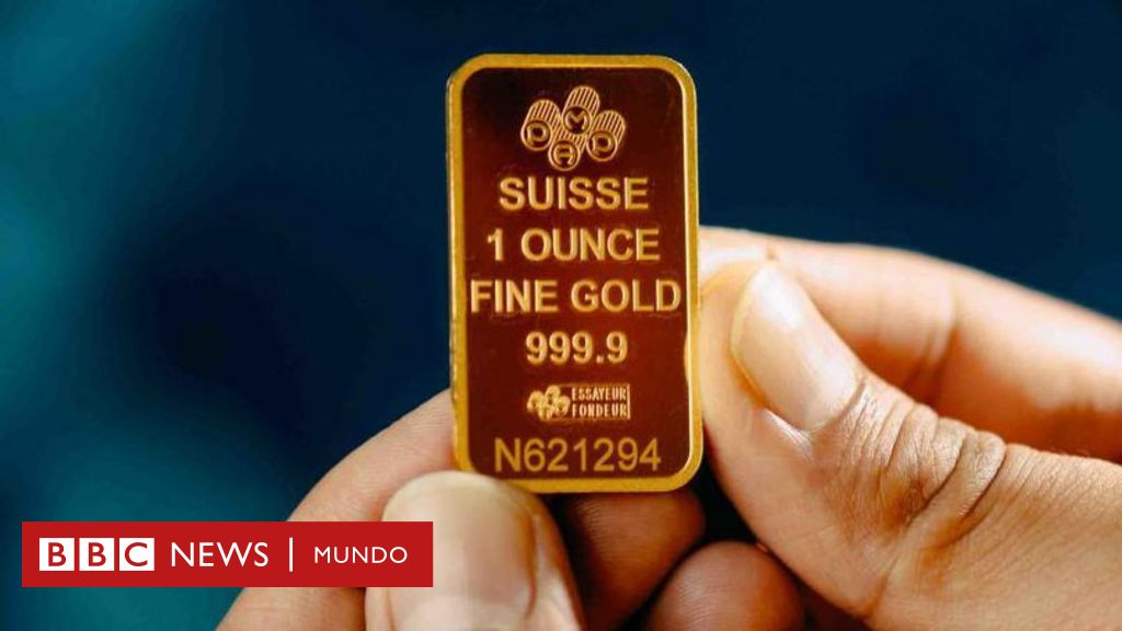 Qué dice sobre la economía mundial que el precio del oro haya marcado un récord histórico