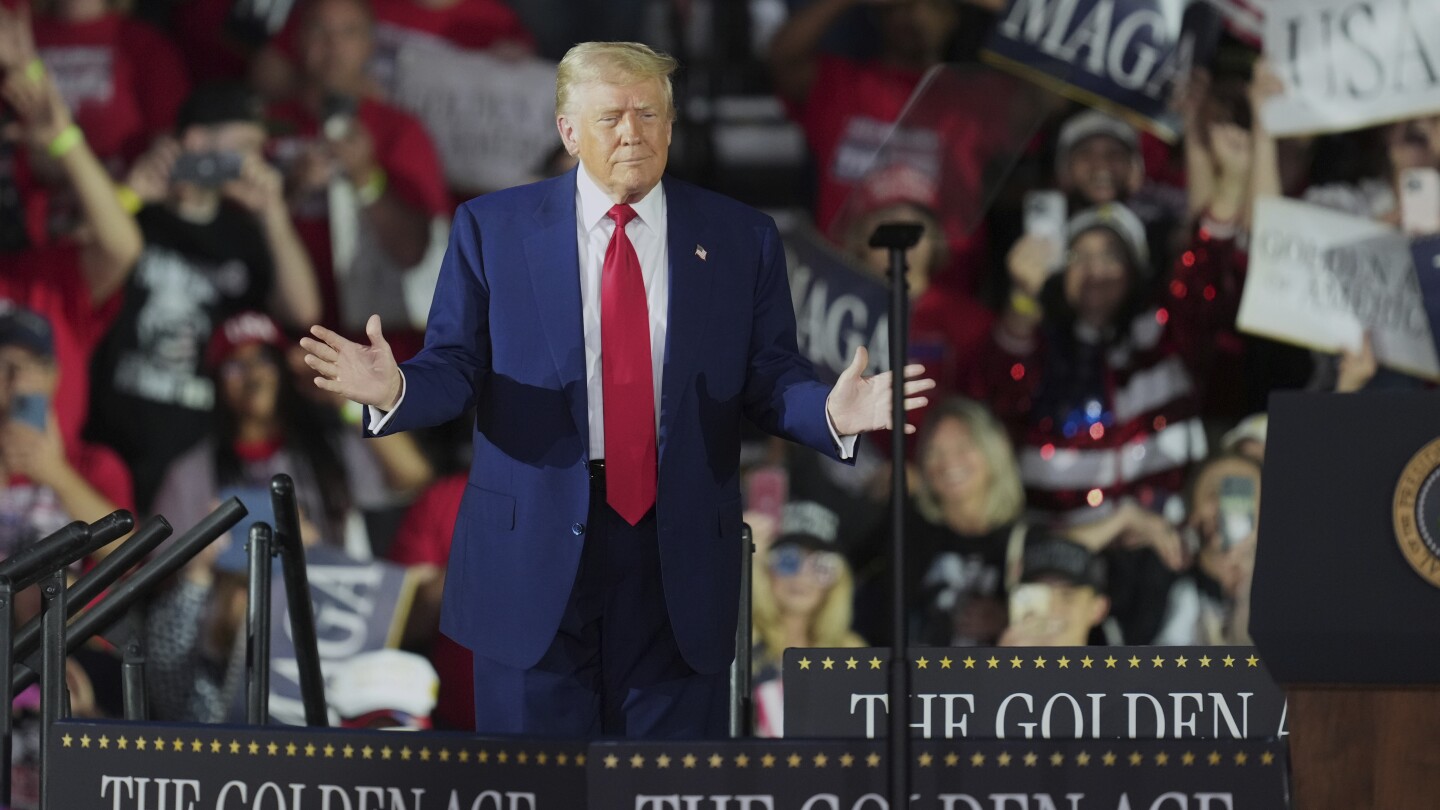 Trump ofrecerá discurso a estudiantes graduados de la Universidad de Alabama